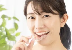 マウスピース型矯正装置（インビザラインなど）について